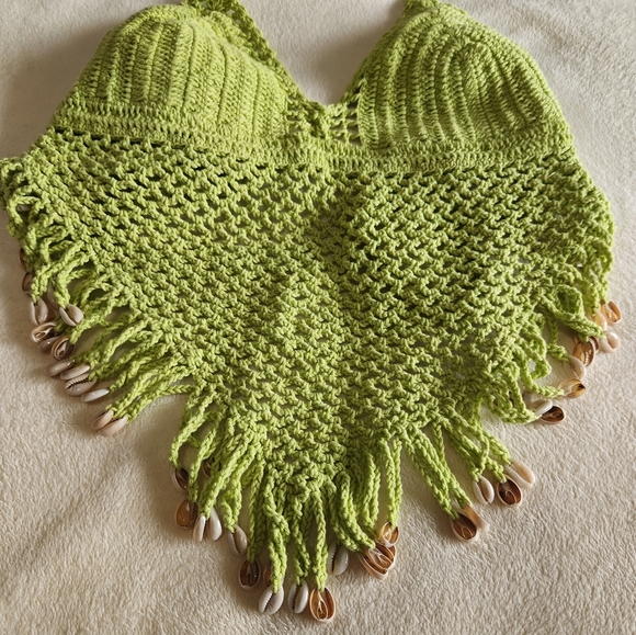 Gorgeous Knit Halter Top - Picture 3 of 5
